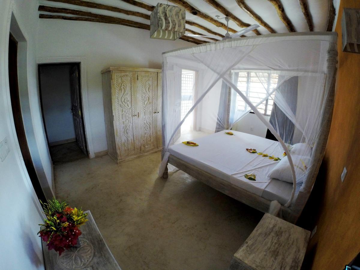Bed and Breakfast Nyumba Ya Afrika Watamu Zewnętrze zdjęcie
