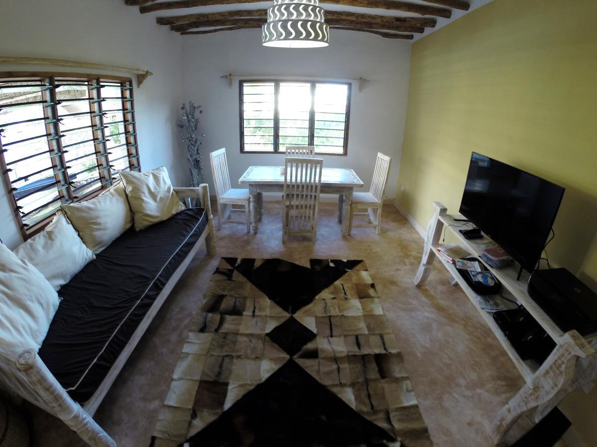 Bed and Breakfast Nyumba Ya Afrika Watamu Zewnętrze zdjęcie