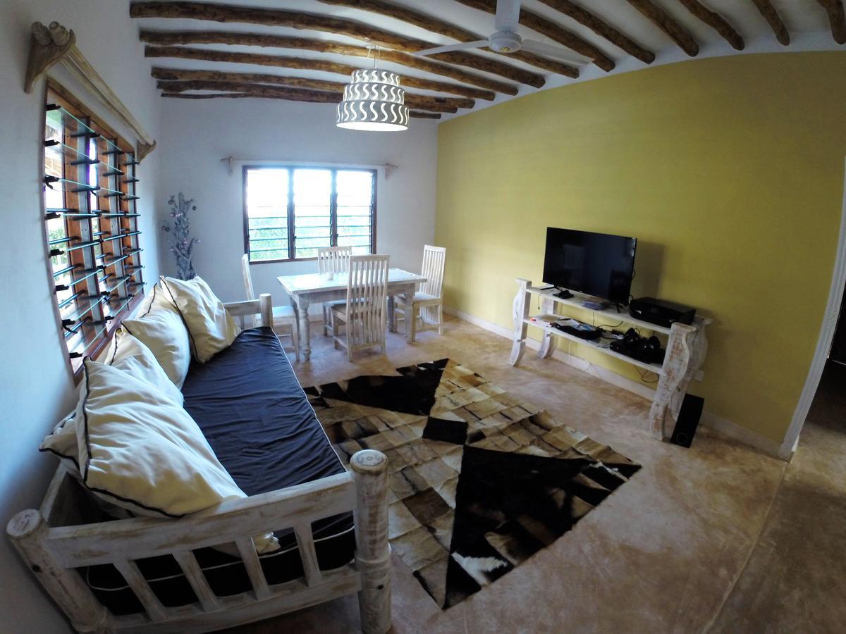 Bed and Breakfast Nyumba Ya Afrika Watamu Zewnętrze zdjęcie