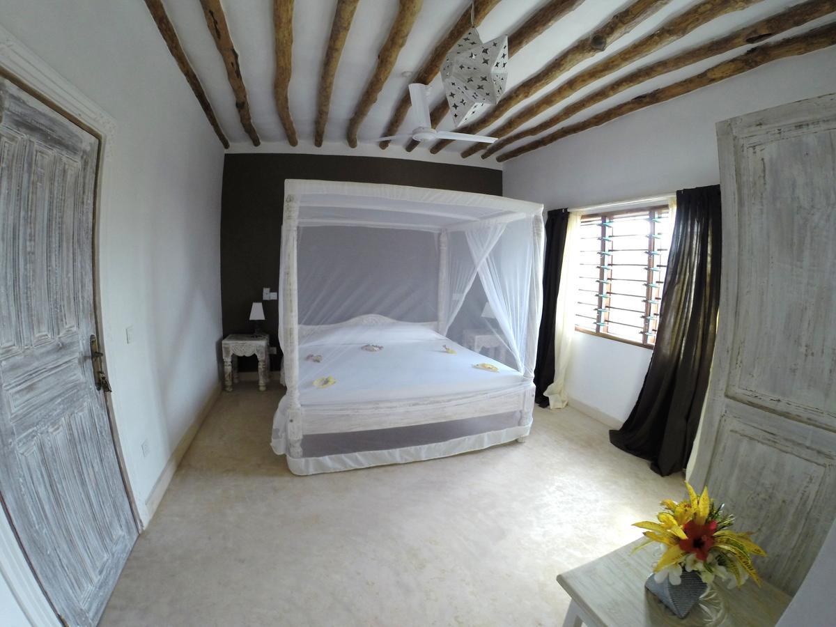 Bed and Breakfast Nyumba Ya Afrika Watamu Zewnętrze zdjęcie