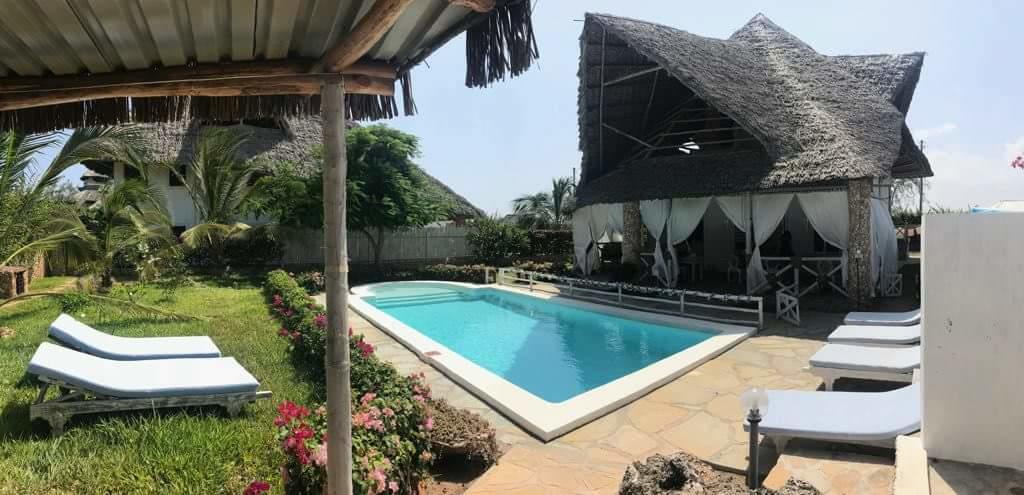 Bed and Breakfast Nyumba Ya Afrika Watamu Zewnętrze zdjęcie